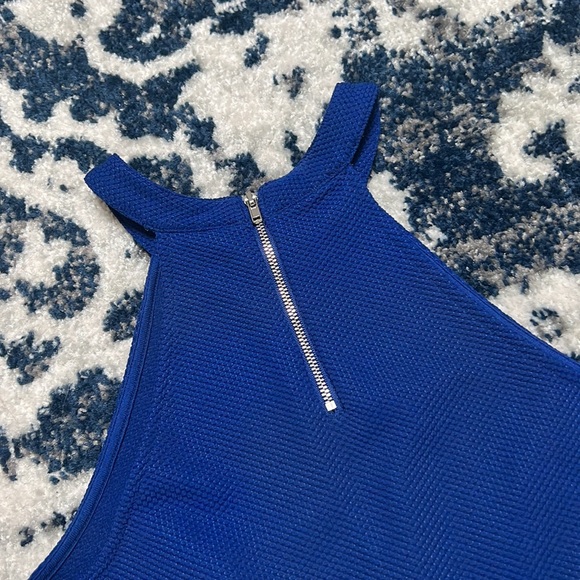 Blue Dress - Picture 3 of 10